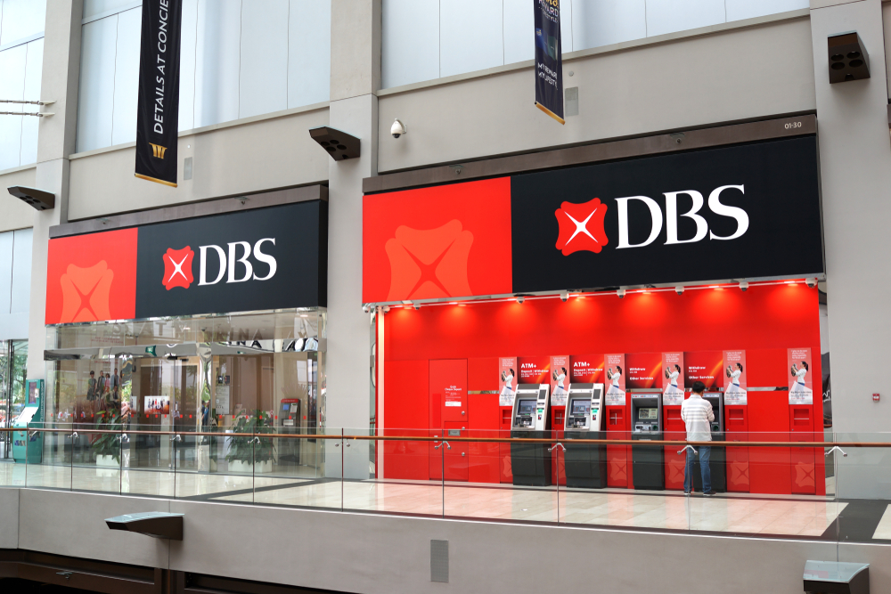 dbs-bank-qr-ar-smb-payment.jpg