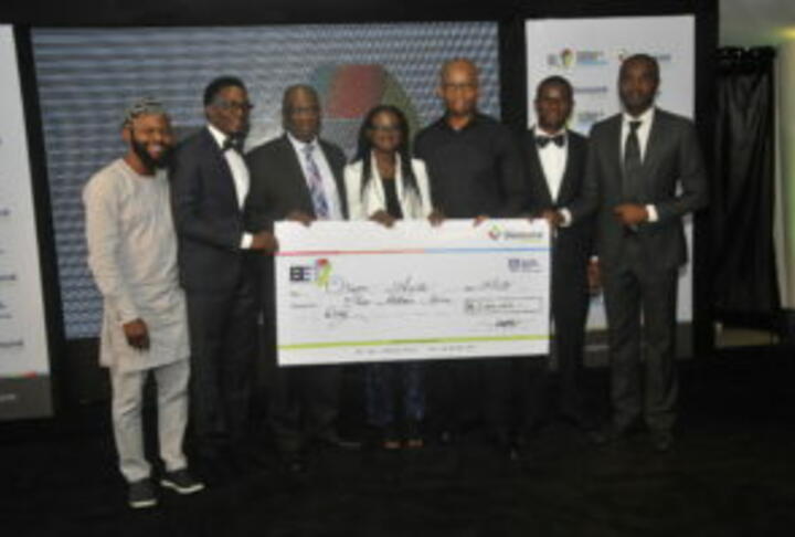 Member News: Diamond Bank Rewards Five Entrepreneurs with N15m to Strengthen SMEs Development