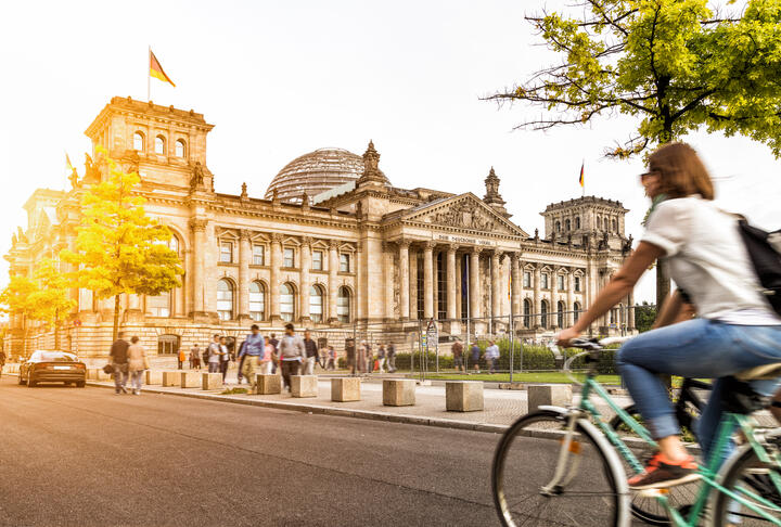 Penta and SolarisBank team for business bank accounts for German SMEs
